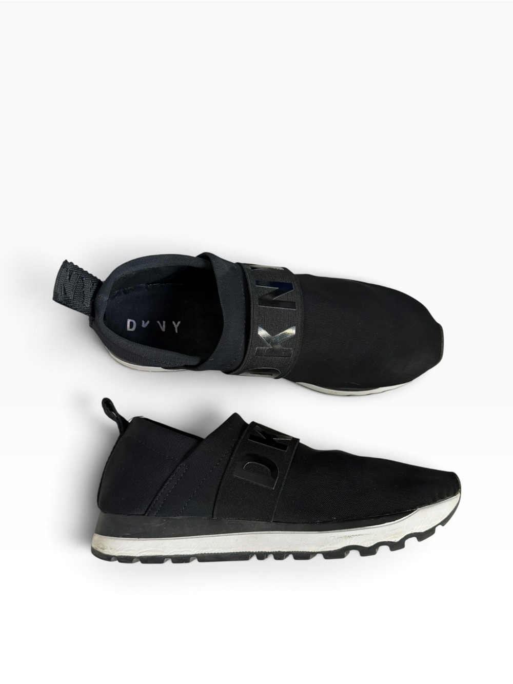 DKNY slip on elastic casual lightweight walking sneaker shoes 8 1/2 gorpcore